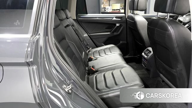 Volkswagen Tiguan second Generation 2021 Серый из Кореи, фото 3