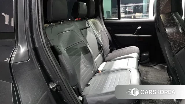 Land Rover Defender (L663) 2025 Серый из Кореи, фото 3