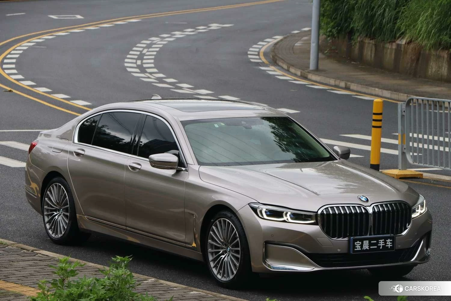 BMW 7 series 2021 Шампань из Китая, фото 3
