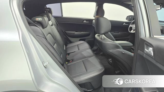 Kia Sportage The Bold 2018 Серебряный из Кореи, фото 3