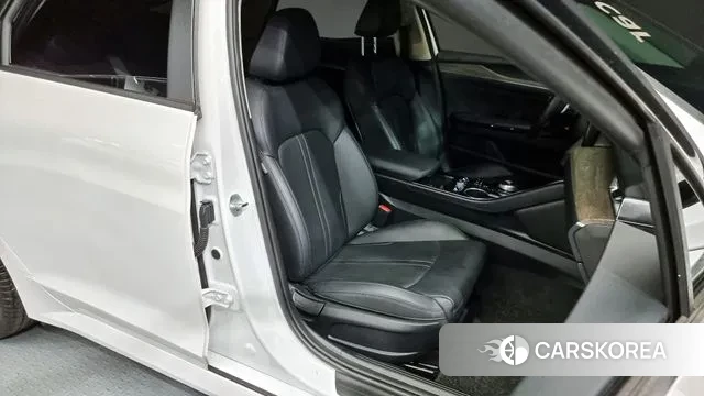 Kia K5 3rd generation 2021 Белый из Кореи, фото 3