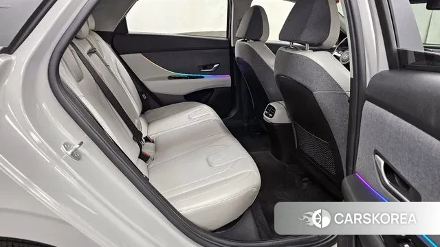 Hyundai Avante (CN7) 2020 Серебристо-серый из Кореи, фото 3