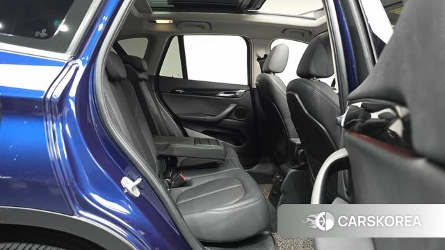 BMW X1 (F48) 2018 Синий из Кореи, фото 3