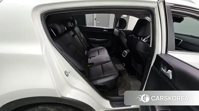 Kia Sportage The Bold 2021 Белый из Кореи, фото 3