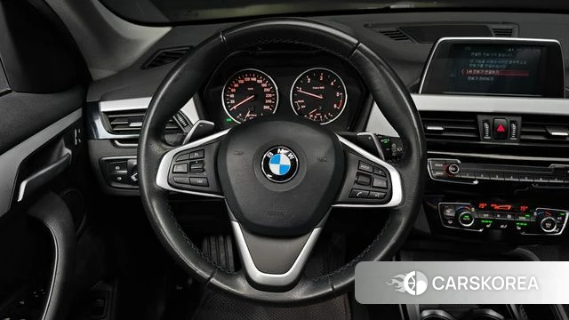 BMW X1 (F48) 2018 Белый из Кореи, фото 3