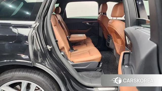 Audi Q7 (4M) 2023 Черный из Кореи, фото 3