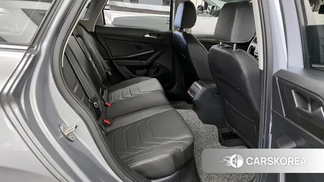 Volkswagen 7th Generation of Jetta 2021 Серый из Кореи, фото 3