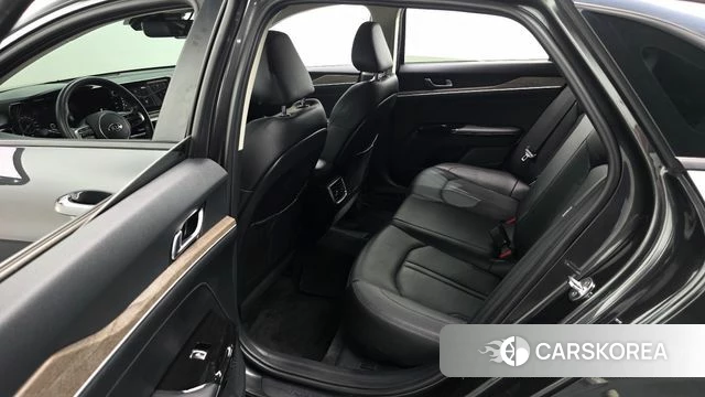 Kia K5 3rd generation 2021 Серый из Кореи, фото 3