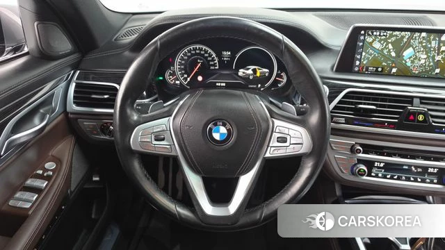 BMW 7 Series (G11) 2018 Серебристо-серый из Кореи, фото 3