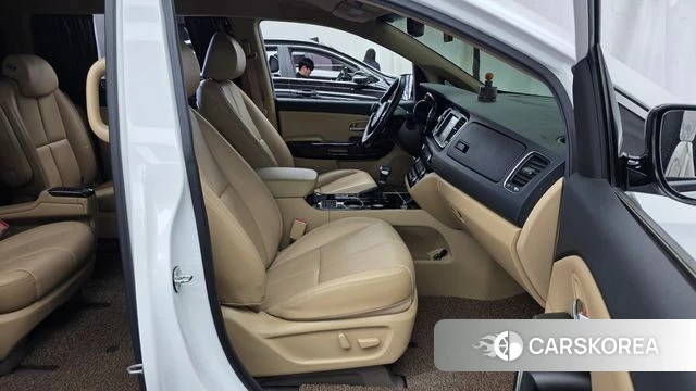 Kia The New Carnival 2020 Белый из Кореи, фото 3