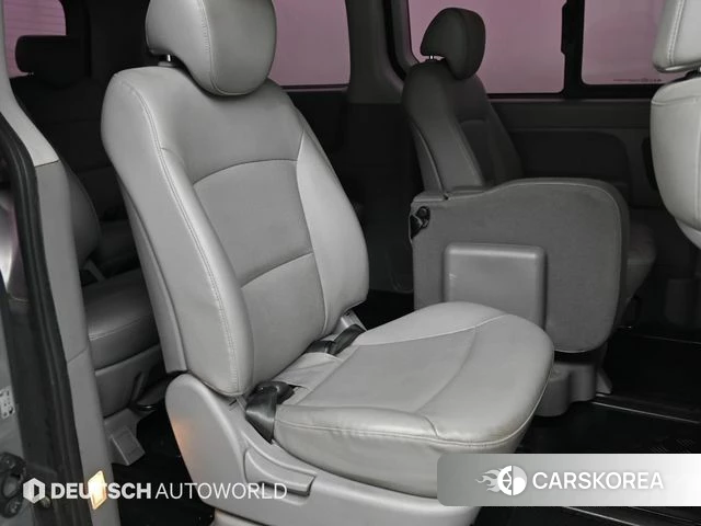 Hyundai The New Grand Starex 2018 Серебряный из Кореи, фото 3