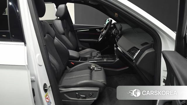 Audi Q5 (FY) 2022 Белый из Кореи, фото 3