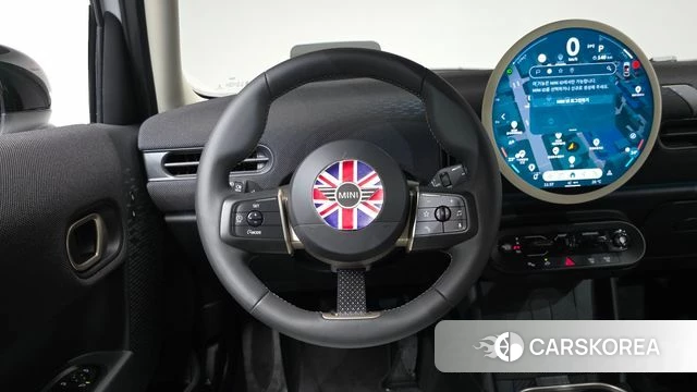 Mini Cooper C 4th generation 2026 Белый из Кореи, фото 3