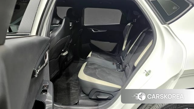 Kia EV6 2022 Белый из Кореи, фото 3