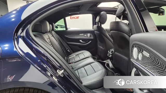 Mercedes-Benz E-Class W213 2020 Синий из Кореи, фото 3