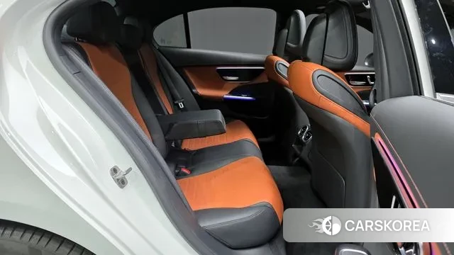 Mercedes-Benz C-Class W206 2025 Белый из Кореи, фото 3