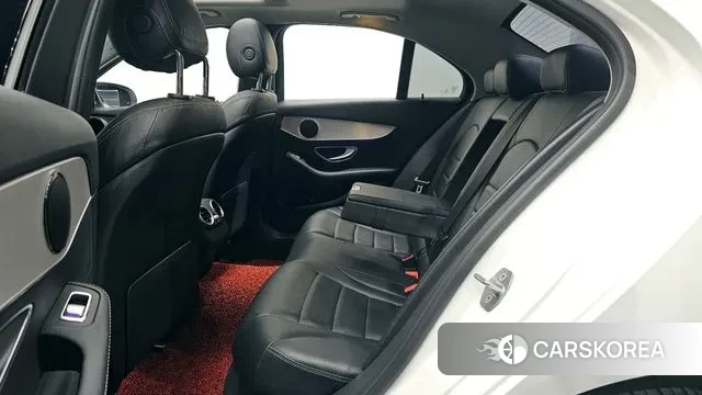 Mercedes-Benz C-Class W205 2020 Белый из Кореи, фото 3