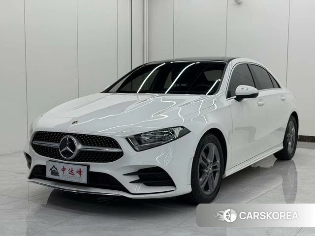 Mercedes-Benz Class A 2022 Белый из Китая, фото 3