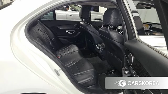 Mercedes-Benz C-Class W205 2019 Белый из Кореи, фото 3