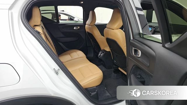 Volvo XC40 2020 Белый из Кореи, фото 3
