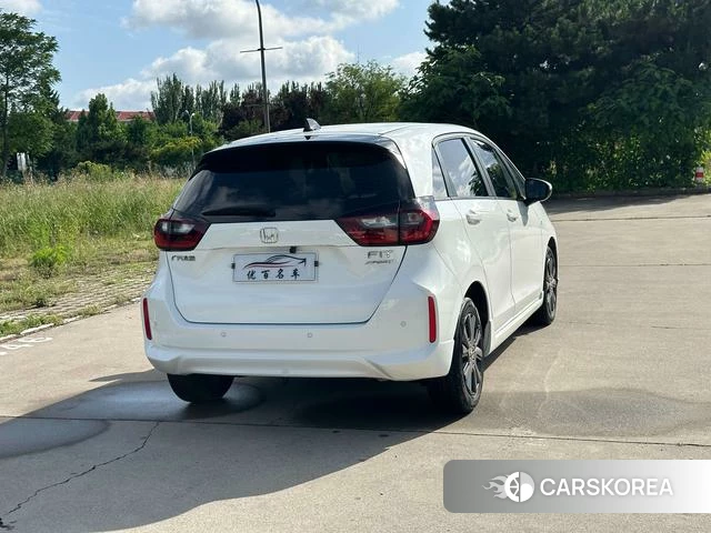 Honda Fit 2022 Белый из Китая, фото 3