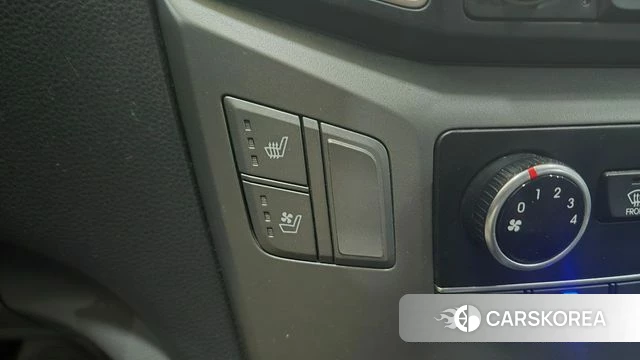 Hyundai The New Grand Starex 2020 Черный из Кореи, фото 3