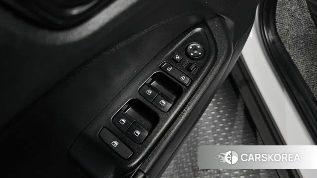 Hyundai Venue 2020 Белый из Кореи, фото 3