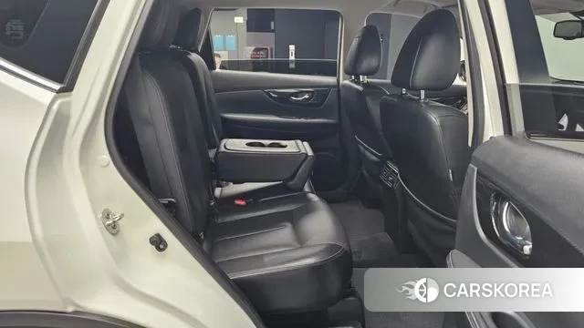 Nissan X Trail 2018 Белый из Кореи, фото 3