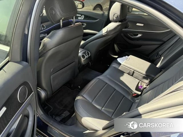 Mercedes-Benz E-Class W213 2023 Синий из Кореи, фото 3