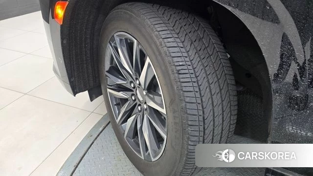 Cadillac Escalade 5th Generation 2023 Черный из Кореи, фото 3