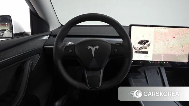 Tesla Model Y 2023 Белый из Кореи, фото 3