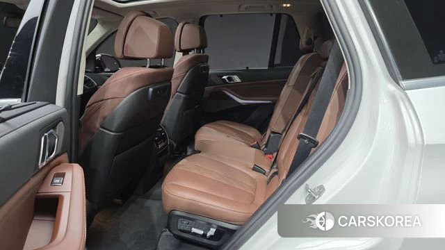 BMW X5 (G05) 2023 Белый из Кореи, фото 3