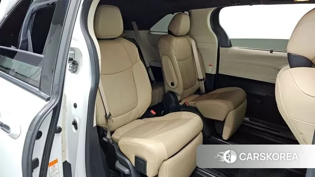 Toyota Sienna 4th Generation 2022 Белый из Кореи, фото 3