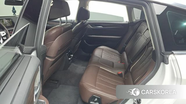 BMW 6 Series GT (G32) 2020 Белый из Кореи, фото 3
