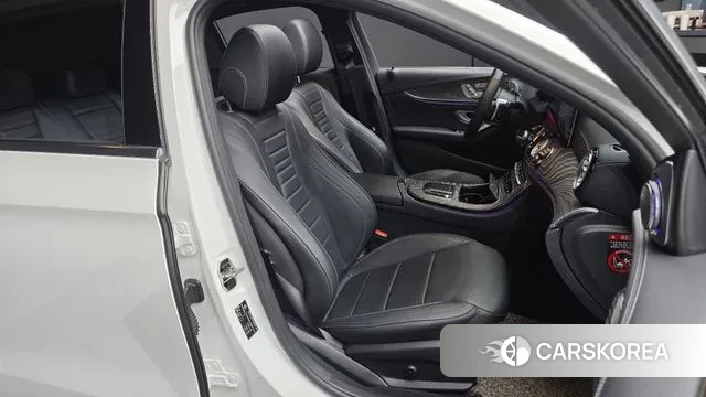 Mercedes-Benz E-Class W213 2021 Белый из Кореи, фото 3