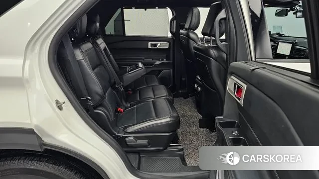 Ford Explorer 6th Generation id 2932105 из Кореи 3