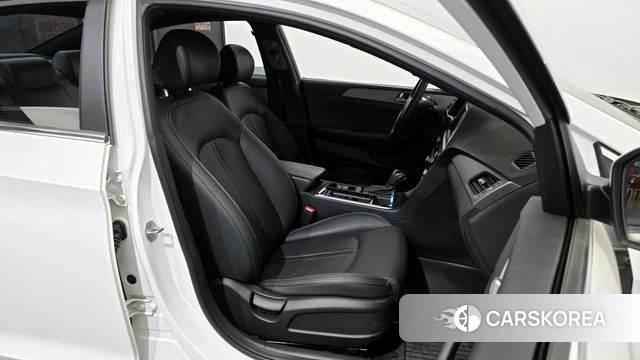 Hyundai Sonata New Rise 2023 Белый из Кореи, фото 3