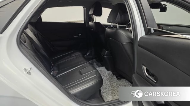 Hyundai Avante Hybrid (CN7) 2021 Белый из Кореи, фото 3