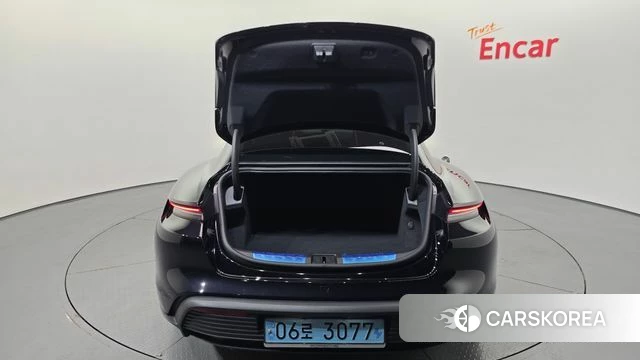 Porsche Taycan 2024 Черный из Кореи, фото 3