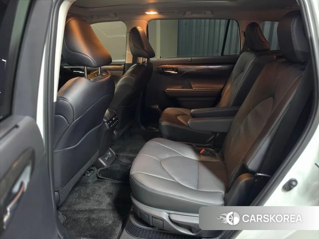 Toyota Highlander 4th Generation 2025 Белый из Кореи, фото 3