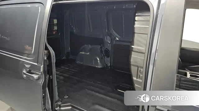 Hyundai Staria 2022 Серый из Кореи, фото 3