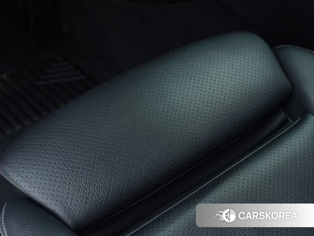 Mercedes-Benz Class C 2019 Белый из Китая, фото 3