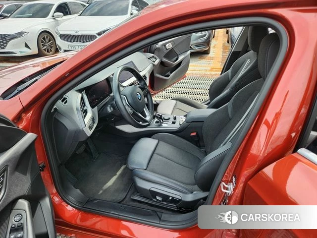 BMW 1 Series (F40) 2020 Красный из Кореи, фото 3