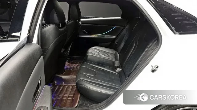 Hyundai Avante (CN7) 2022 Белый из Кореи, фото 3