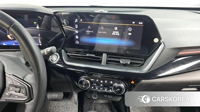 Chevrolet (GM Daewoo) Trax Crossover 2023 Черный из Кореи, фото 3