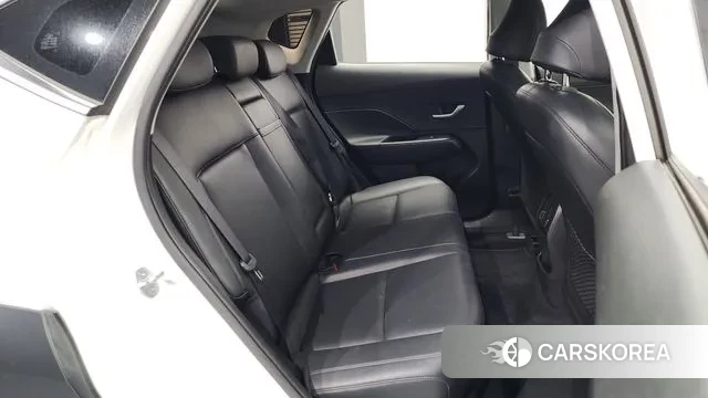 Hyundai Kona (SX2) 2023 Белый из Кореи, фото 3