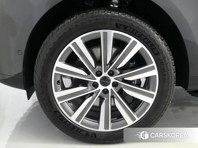 Land Rover Range Rover 5th Generation 2026 Черный из Кореи, фото 3