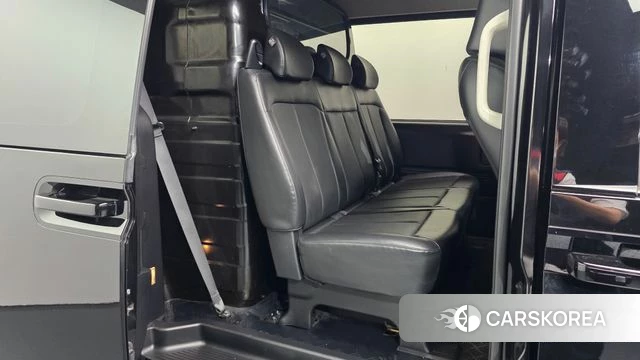 Hyundai Staria 2021 Черный из Кореи, фото 3