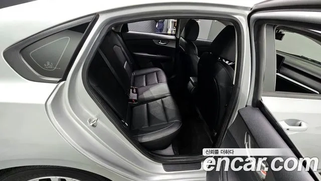 Kia Come New K3 2018 Серебряный из Кореи, фото 3