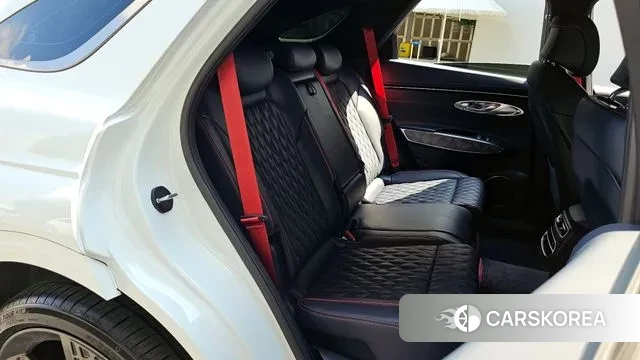 Genesis GV70 2024 Белый из Кореи, фото 3